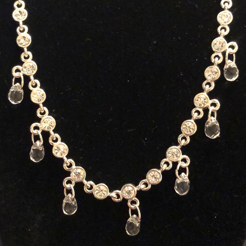 🎀 Silver Crystal Necklace 🎀